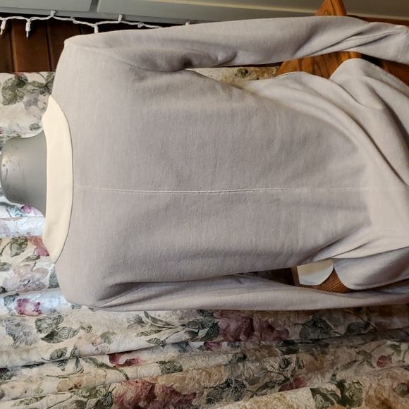 Loft high low blouse. - Picture 3 of 6